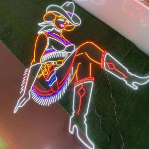 Installation methods of neon sign